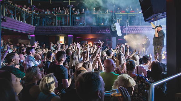 Luke Combs UK-June 29, 2025-11