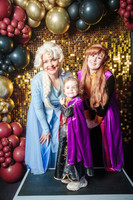 Frozen-December 07, 2025-8