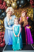 Frozen-December 07, 2025-10