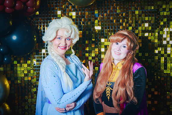 Frozen-December 07, 2025-4