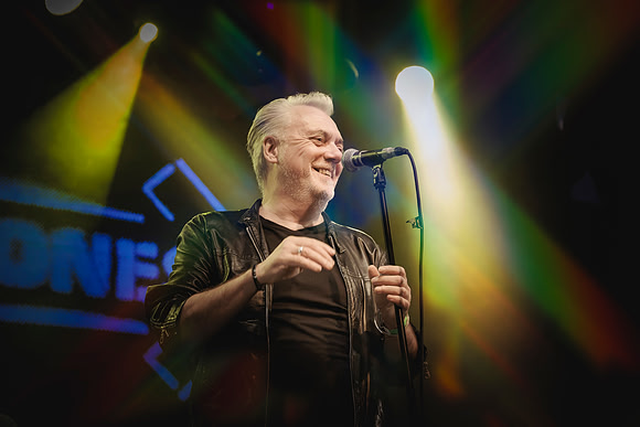Undertones -August 06, 2026-17
