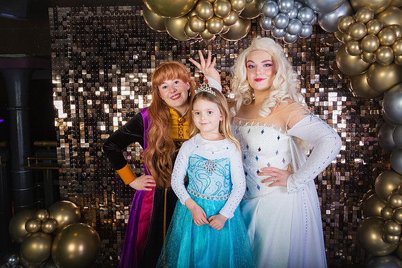 Frozen1-03-Mar-2024-0015