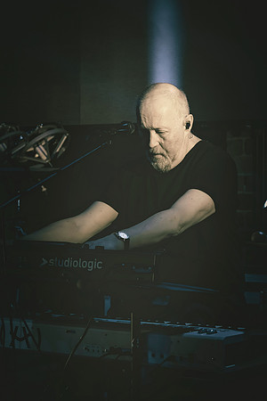 UKpinkfloyd-21-Mar-2024-0036-CR2_fine-Edit