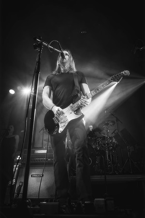 UKpinkfloyd-21-Mar-2024-0108-CR2_fine-Edit