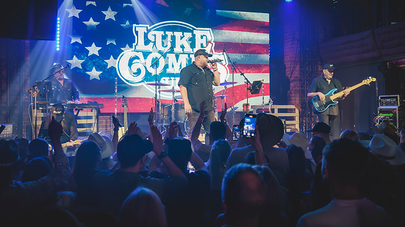 Luke Combs UK-June 29, 2025-10