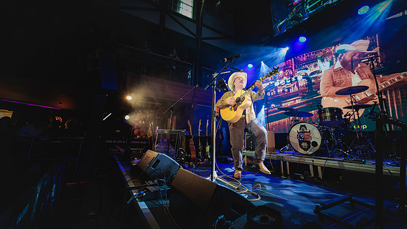 Chris Stapleton UK-May 04, 2025-10