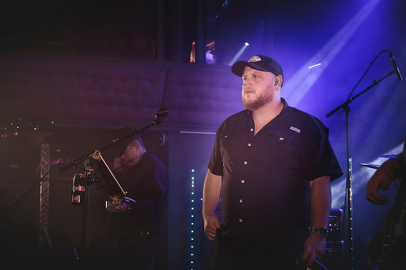 Luke Combs UK-November 24, 2024-7