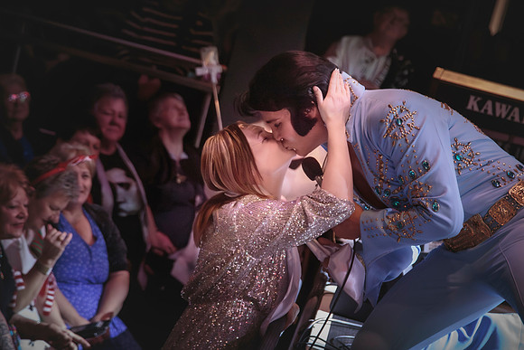 Gordon Hendricks as Elvis-December 19, 2024-2