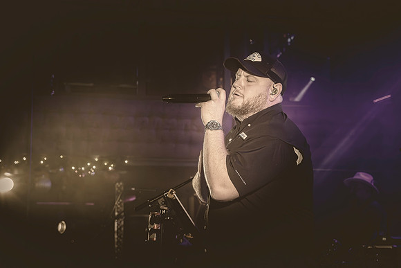 Luke Combs UK-November 24, 2024-9