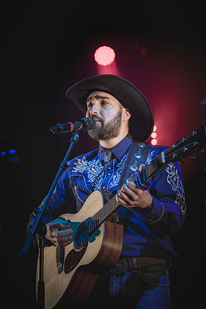 Ryan_Evans_Country_Night-26-May-2024-0014-CR2_fine