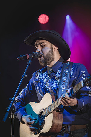 Ryan_Evans_Country_Night-26-May-2024-0010-CR2_fine