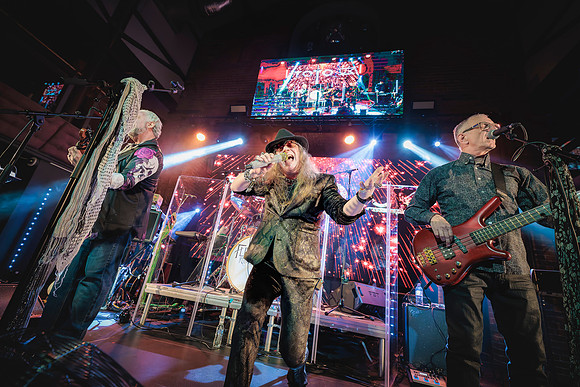 Rumours and TOTO-April 04, 2025-15